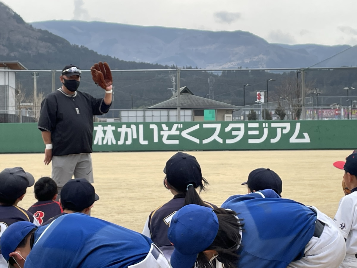 3/5  大分県玖珠町「スポーツ×援農事業」第2弾 椎茸栽培と野球教室のイベント実施！